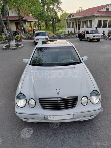Mercedes E 240 2001, 224,350 km - 2.4 l - Oğuz