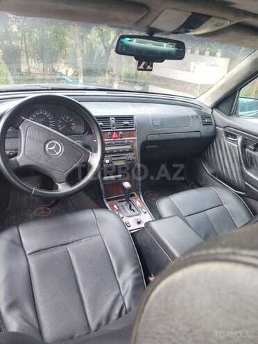 Mercedes C 220 1996, 320,000 km - 2.2 l - Masallı
