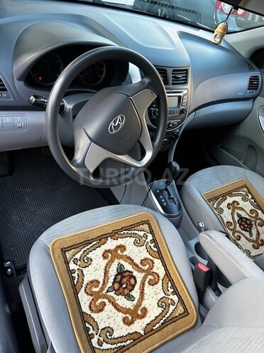 Hyundai Accent 2016, 113,000 km - 1.6 l - Bakı