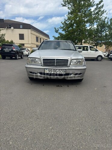 Mercedes C 220 d 2000, 576,000 km - 2.2 l - Bakı