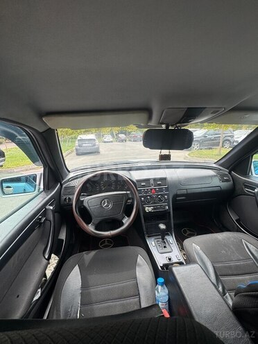 Mercedes C 220 d 2000, 576,000 km - 2.2 l - Bakı