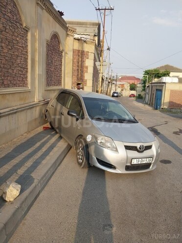Toyota Auris 2007, 260,000 km - 1.4 l - Bakı