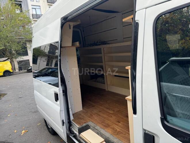 Ford Transit 2011, 195,000 km - 2.2 л - Bakı