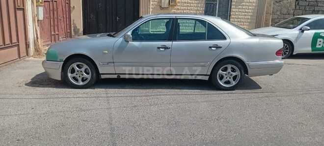 Mercedes E 320 1995, 389,000 km - 3.2 l - Bakı