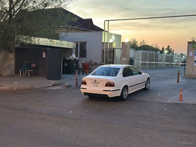 BMW 525 2002, 323,300 km - 2.5 l - Bakı