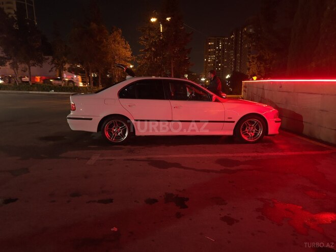 BMW 525 2002, 323,300 km - 2.5 l - Bakı