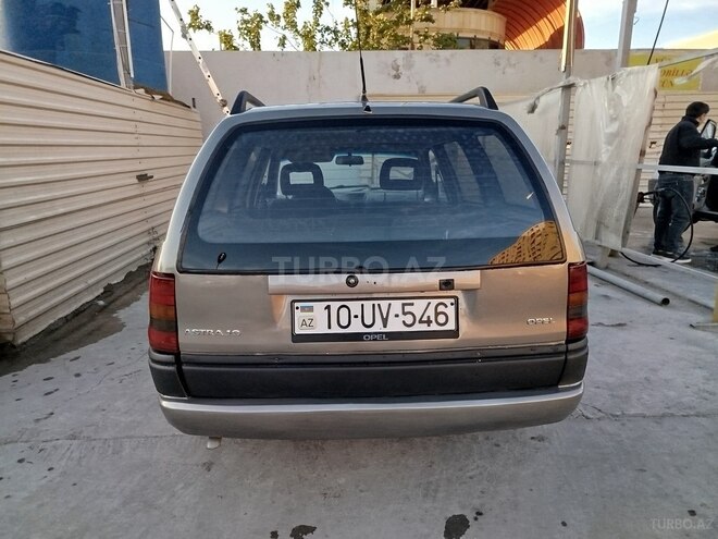 Opel Astra 1996, 450,000 km - 1.6 l - Sumqayıt