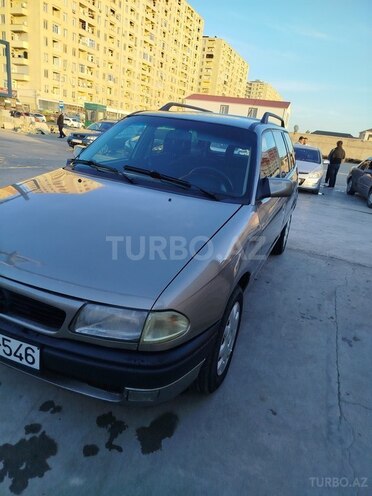 Opel Astra 1996, 450,000 km - 1.6 l - Sumqayıt