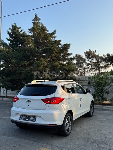 JAC  2025, 500 km - 1.5 л - Bakı
