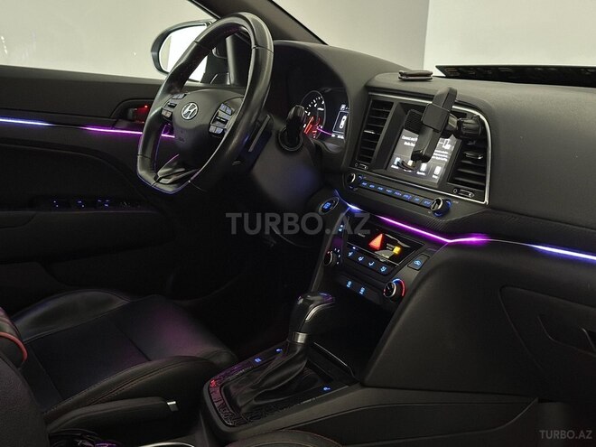 Hyundai Elantra 2017, 98,000 km - 1.6 l - Bakı