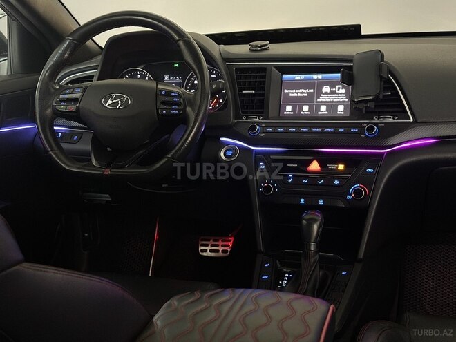 Hyundai Elantra 2017, 98,000 km - 1.6 l - Bakı