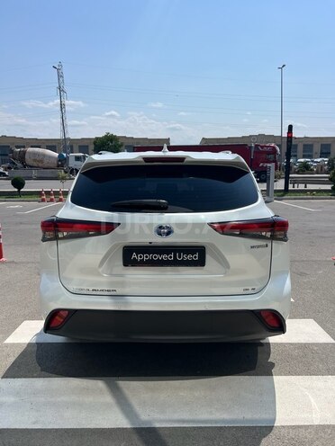 Toyota Highlander-5
