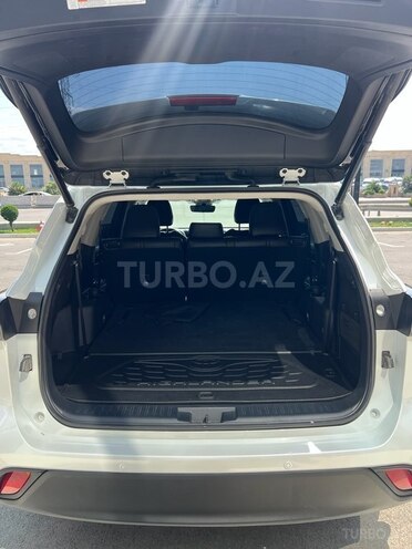 Toyota Highlander-6