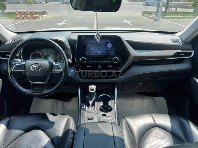 Toyota Highlander-8