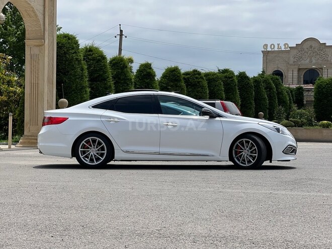 Hyundai Grandeur 2015, 196,870 km - 2.2 l - Bərdə