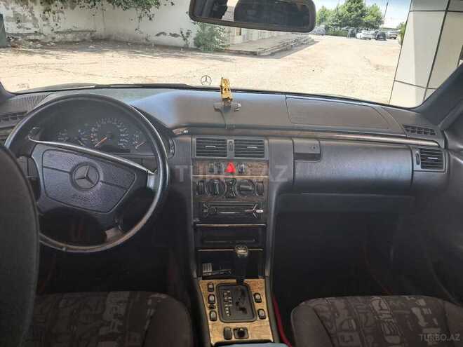 Mercedes E 240 1998, 433,333 km - 2.4 l - Ağsu