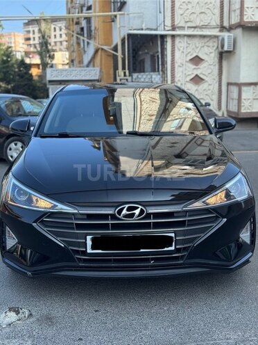 Hyundai Elantra 2018, 182,178 km - 2.0 л - Bakı