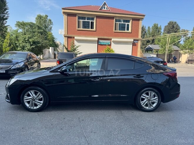 Hyundai Elantra 2018, 182,178 km - 2.0 л - Bakı