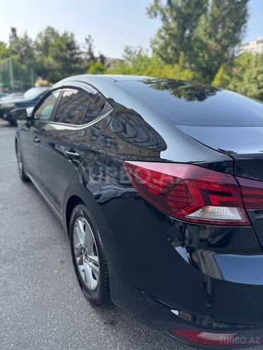 Hyundai Elantra 2018, 182,178 km - 2.0 л - Bakı