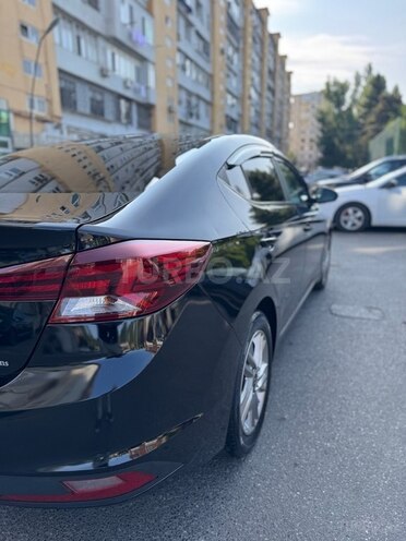 Hyundai Elantra 2018, 182,178 km - 2.0 л - Bakı