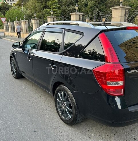 Kia  2010, 221,000 km - 1.6 l - Bakı