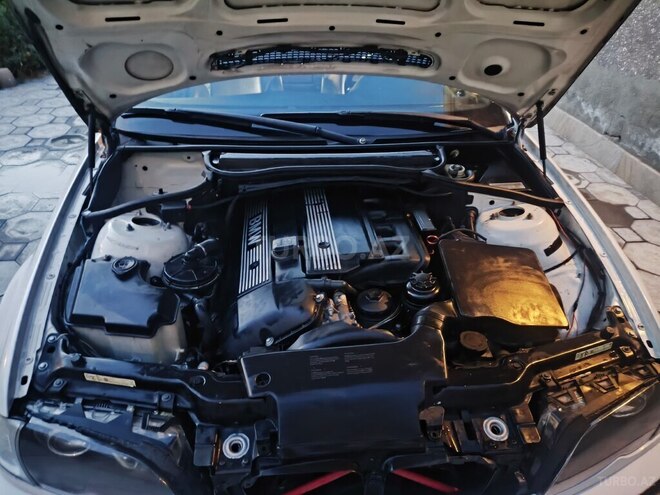 BMW 325 2003, 321,500 km - 2.5 l - Bakı