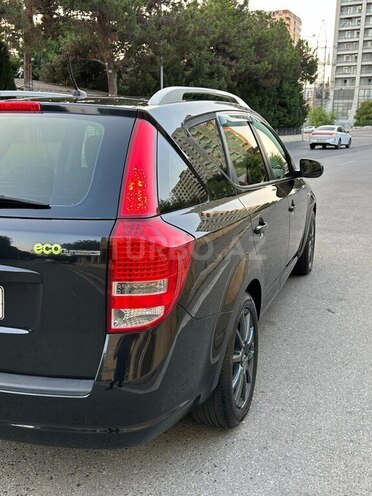 Kia  2010, 221,000 km - 1.6 l - Bakı