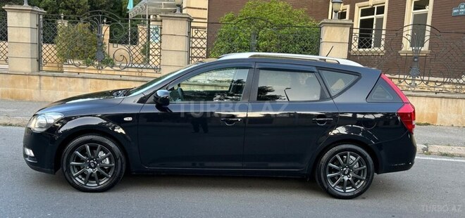 Kia  2010, 221,000 km - 1.6 l - Bakı