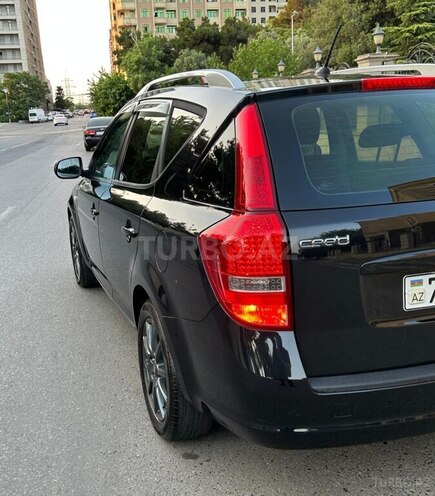 Kia  2010, 221,000 km - 1.6 l - Bakı