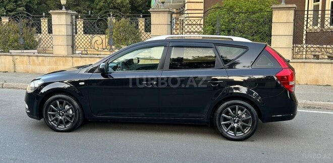 Kia  2010, 221,000 km - 1.6 l - Bakı
