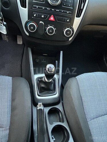 Kia  2010, 221,000 km - 1.6 l - Bakı