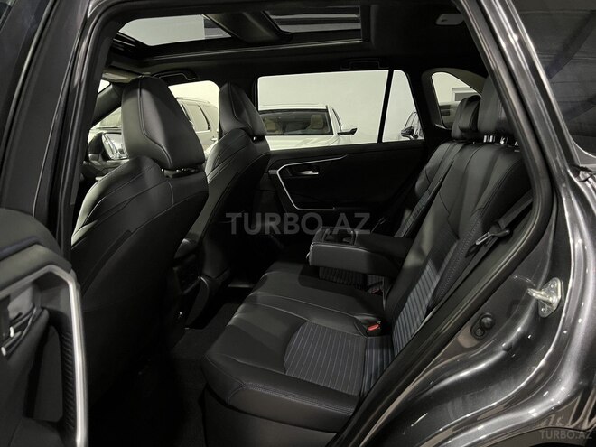 Toyota RAV4 2024, 4,600 km - 2.5 l - Bakı