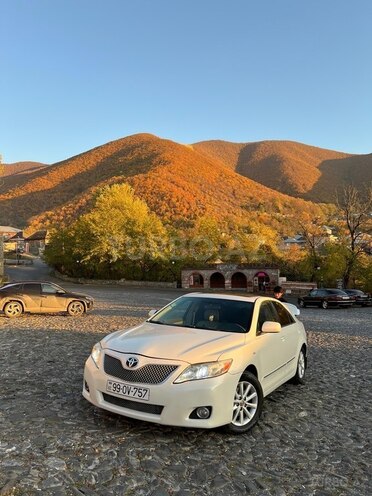 Toyota Camry 2010, 263,000 km - 2.4 л - Şəki