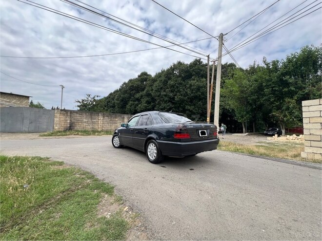Mercedes C 200 1999, 328,507 km - 2.0 l - Masallı