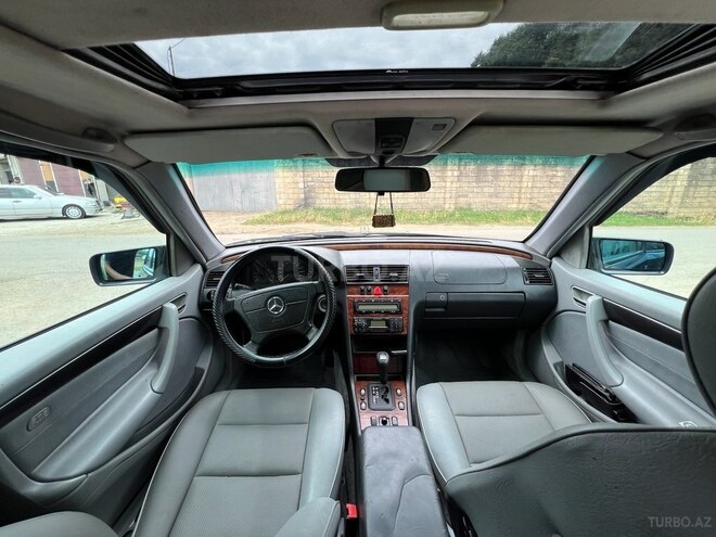 Mercedes C 200 1999, 328,507 km - 2.0 l - Masallı