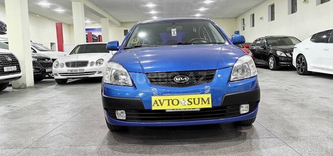 Kia Rio-1