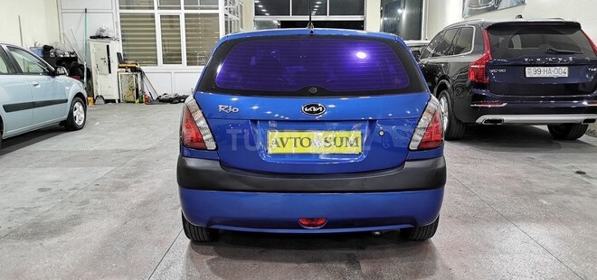 Kia Rio-6