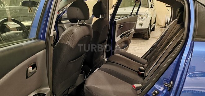 Kia Rio-14