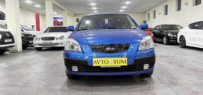 Kia Rio-4