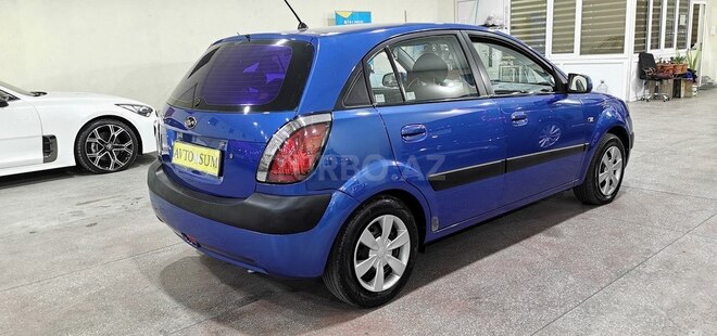 Kia Rio-7