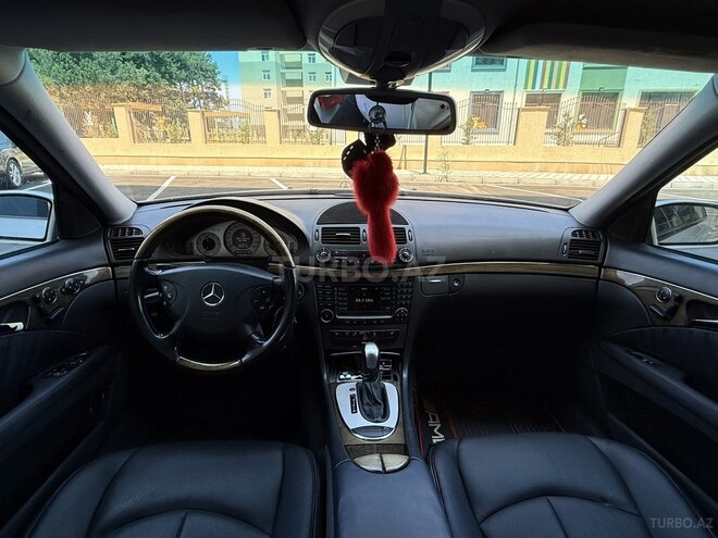 Mercedes E 240 2002, 248,000 km - 2.6 l - Bakı