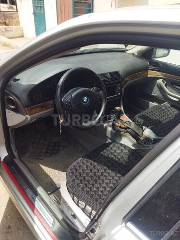 BMW 535 2001, 275,000 km - 3.5 l - Bakı