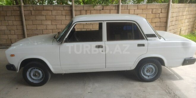 LADA (VAZ) 2107 2005, 76,216 km - 1.6 л - Saatlı