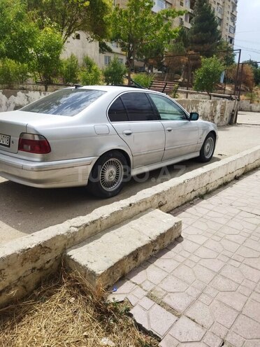 BMW 535 2001, 275,000 km - 3.5 l - Bakı