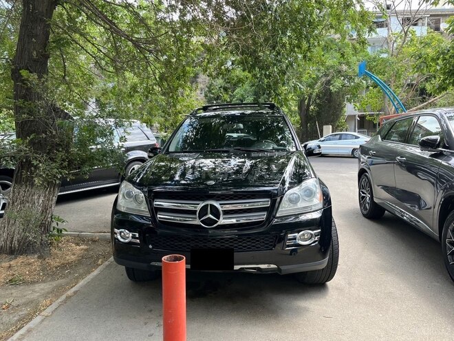 Mercedes GL 450 4MATIC 2008, 203,743 km - 4.7 l - Bakı