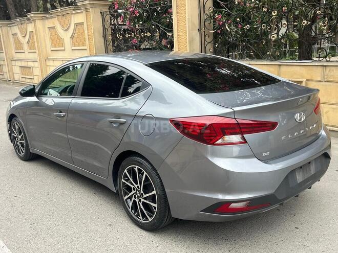 Hyundai Elantra 2018, 50,000 km - 2.0 л - Bakı