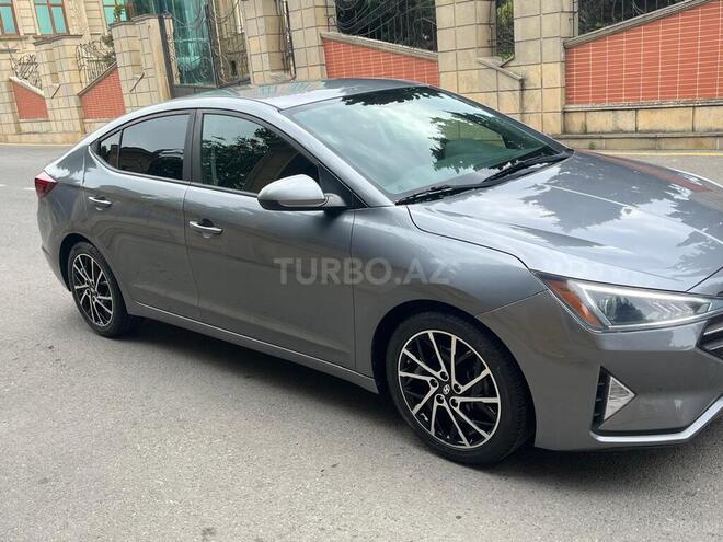 Hyundai Elantra 2018, 50,000 km - 2.0 л - Bakı