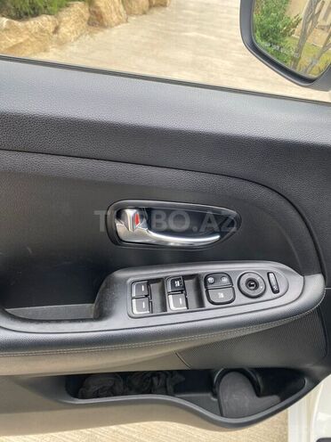Kia Carens 2013, 122,906 km - 1.7 l - Bakı