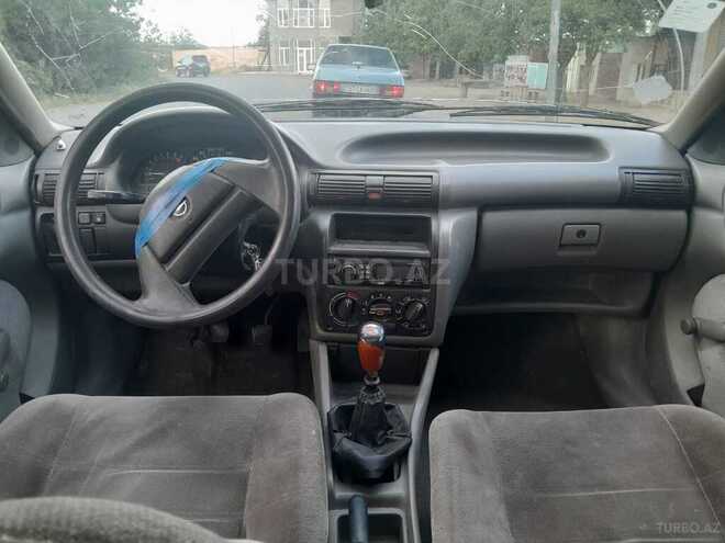 Opel Astra 1993, 321,421 km - 1.4 л - Qazax