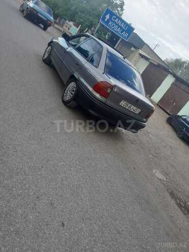 Opel Astra 1993, 321,421 km - 1.4 л - Qazax
